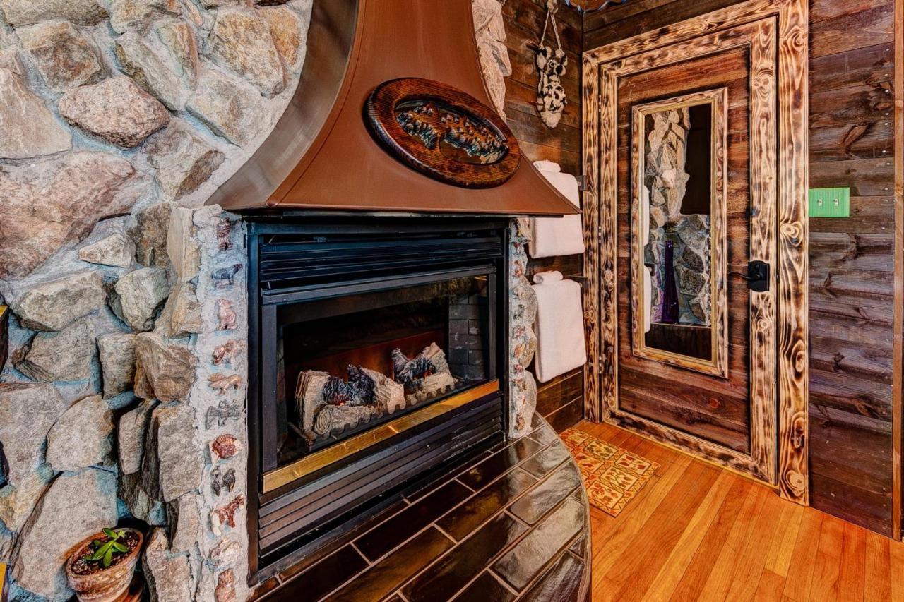 The Oasis On Eisenhower Inn *